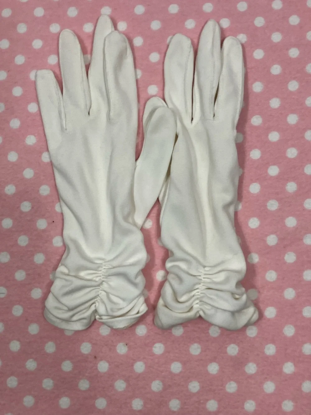 Vintage Ladies White Gloves 7